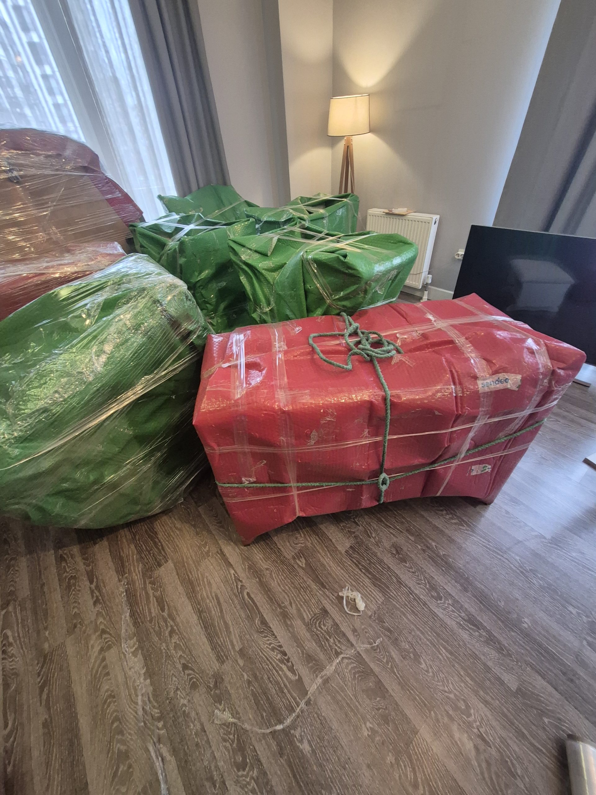 İstanbul evden eve nakliyat paketleme işlemi