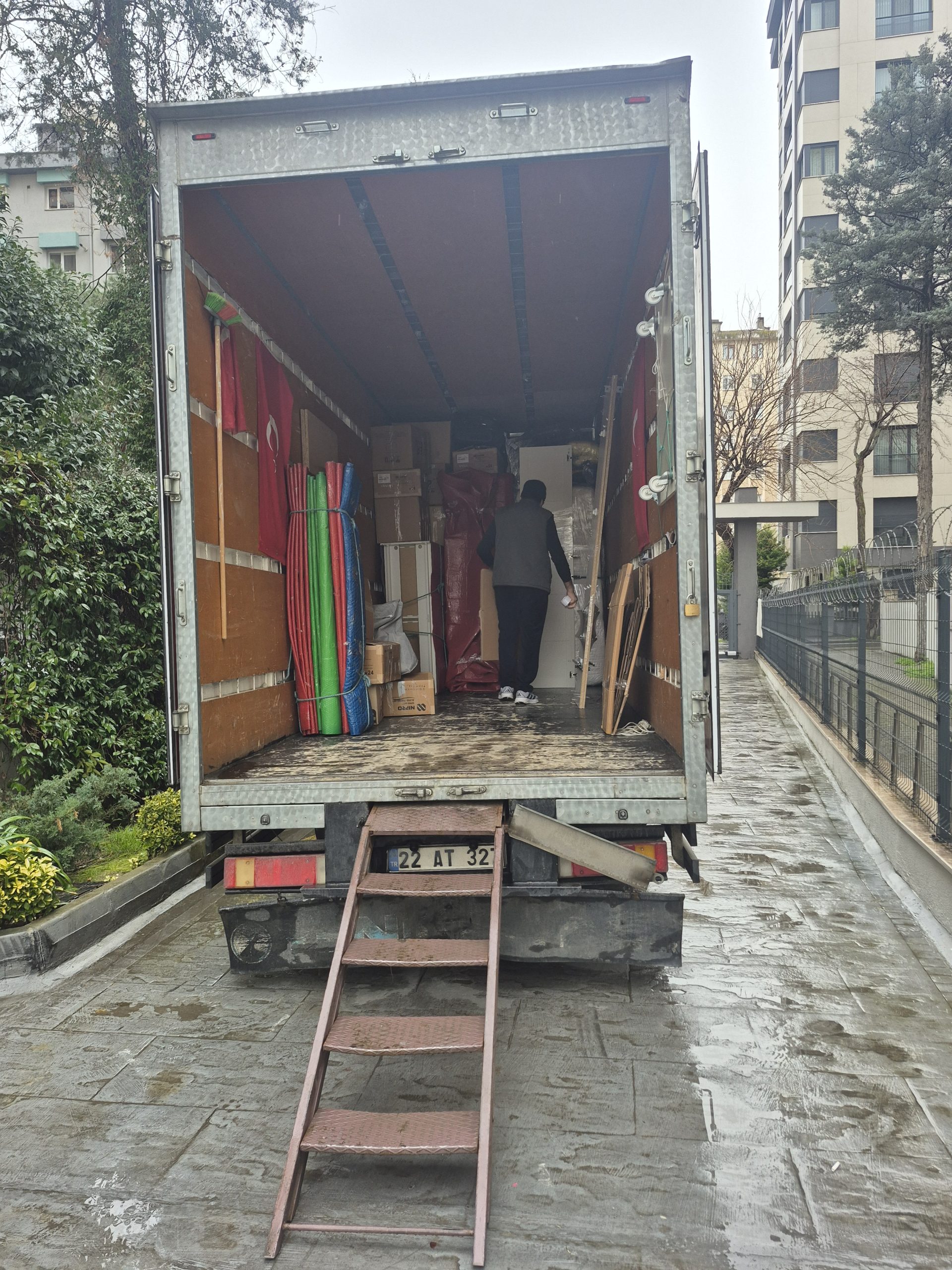 Evden eve nakliyat eşya paketleme hizmeti